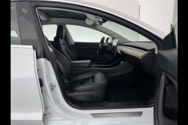 Tesla Model 3 Standard RWD Plus 60 kWh {SOH-99%} [ 3-Fase ] (INCL-BTW) Aut. *PANO | AUTO-PILOT | LUXURY-LEATHER | KEYLESS | FULL-LED | MEMORY-PACK | SURROUND-VIEW | DAB | CARPLAY | DIGI-COCKPIT | LANE-ASSIST | COMFORT-SEATS | TOWBAR | 19"ALU*