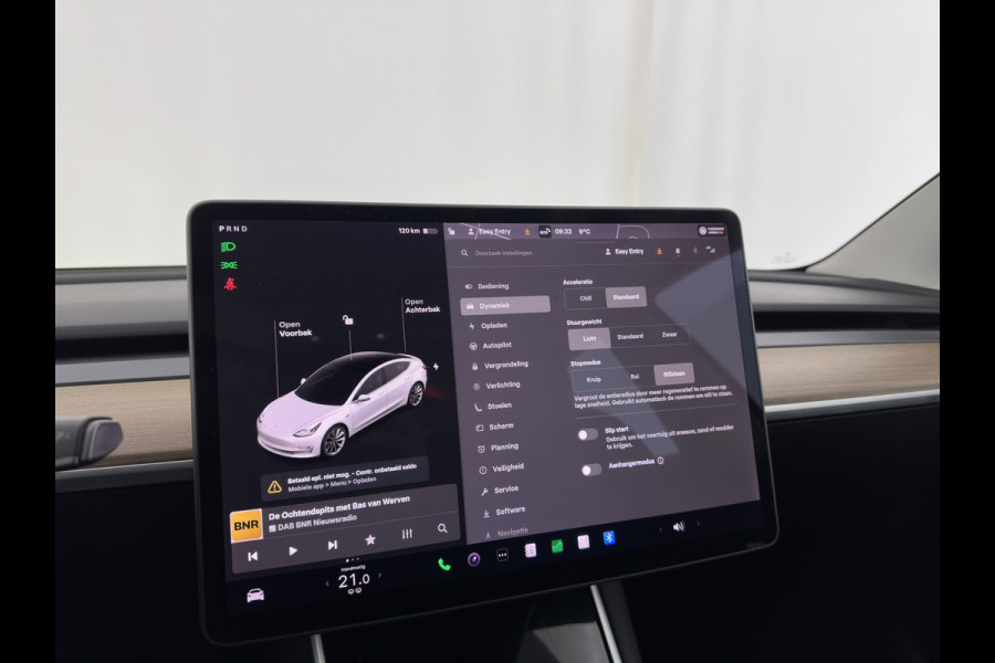 Tesla Model 3 Standard RWD Plus 60 kWh {SOH-99%} [ 3-Fase ] (INCL-BTW) Aut. *PANO | AUTO-PILOT | LUXURY-LEATHER | KEYLESS | FULL-LED | MEMORY-PACK | SURROUND-VIEW | DAB | CARPLAY | DIGI-COCKPIT | LANE-ASSIST | COMFORT-SEATS | TOWBAR | 19"ALU*