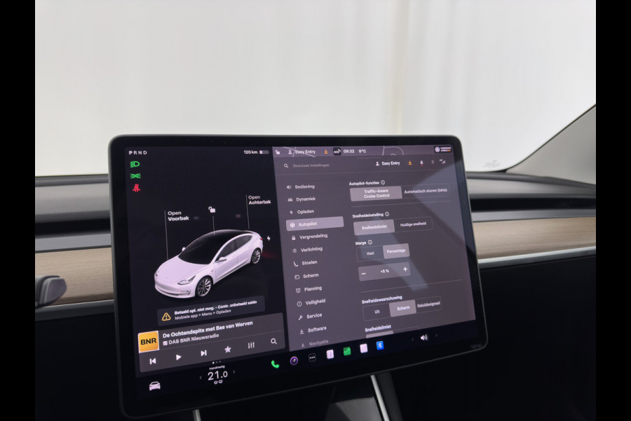 Tesla Model 3 Standard RWD Plus 60 kWh {SOH-99%} [ 3-Fase ] (INCL-BTW) Aut. *PANO | AUTO-PILOT | LUXURY-LEATHER | KEYLESS | FULL-LED | MEMORY-PACK | SURROUND-VIEW | DAB | CARPLAY | DIGI-COCKPIT | LANE-ASSIST | COMFORT-SEATS | TOWBAR | 19"ALU*