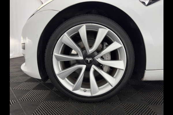 Tesla Model 3 Standard RWD Plus 60 kWh {SOH-99%} [ 3-Fase ] (INCL-BTW) Aut. *PANO | AUTO-PILOT | LUXURY-LEATHER | KEYLESS | FULL-LED | MEMORY-PACK | SURROUND-VIEW | DAB | CARPLAY | DIGI-COCKPIT | LANE-ASSIST | COMFORT-SEATS | TOWBAR | 19"ALU*