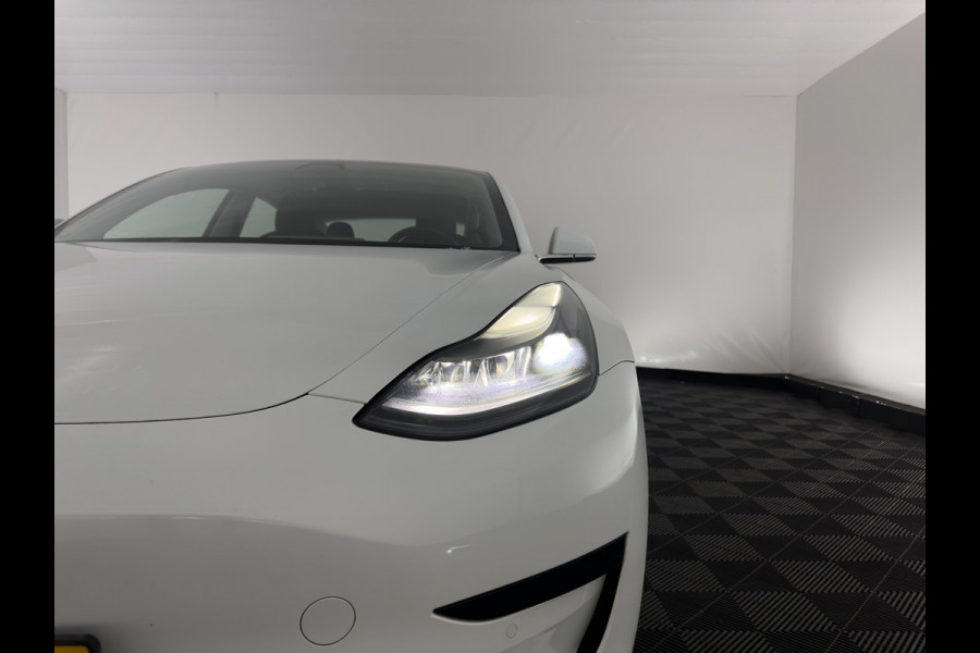 Tesla Model 3 Standard RWD Plus 60 kWh {SOH-99%} [ 3-Fase ] (INCL-BTW) Aut. *PANO | AUTO-PILOT | LUXURY-LEATHER | KEYLESS | FULL-LED | MEMORY-PACK | SURROUND-VIEW | DAB | CARPLAY | DIGI-COCKPIT | LANE-ASSIST | COMFORT-SEATS | TOWBAR | 19"ALU*