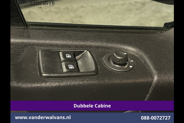 Renault Trafic 2.0 dCi 170pk Automaat L2H1 Dubbele cabine Euro6 Airco | 5-Zits | 2x Zijdeur | Camera | Navigatie | LED Cruisecontrol, Trekhaak, Parkeersensoren, LM velgen, Sidebars