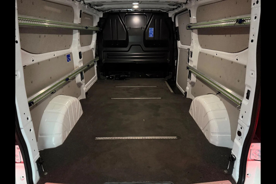 Ford Transit Custom 2.0 TDCi L2H1 l AIRCO l CARPLAY l CRUISE CONTROL