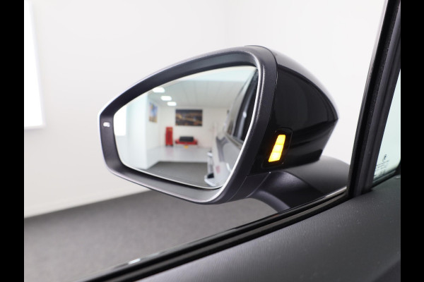 Škoda Elroq 60 Sportline 204 pk | 17% bijtelling | Business upgrade - Plus |