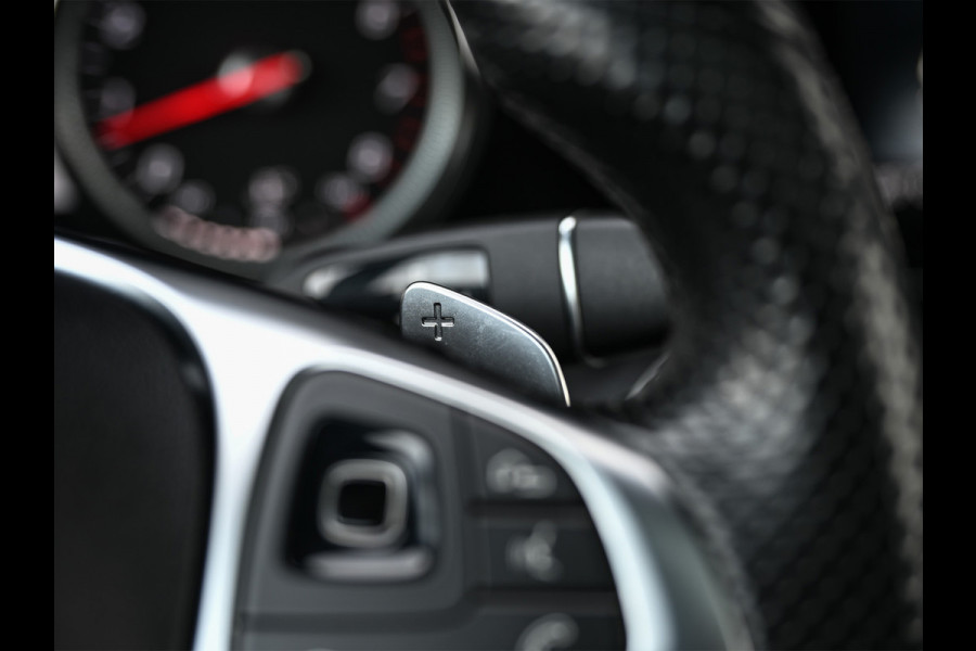 Mercedes-Benz E-Klasse Coupé 200 Business | AMG-LINE | NL-AUTO | PANORAMADAK | CAMERA | SFEERVERLICHTING | LEDER | STOELVERWARMING | EL. VERST. STOEL|