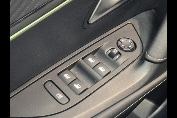 Peugeot e-2008 EV GT Avantage 54 kWh