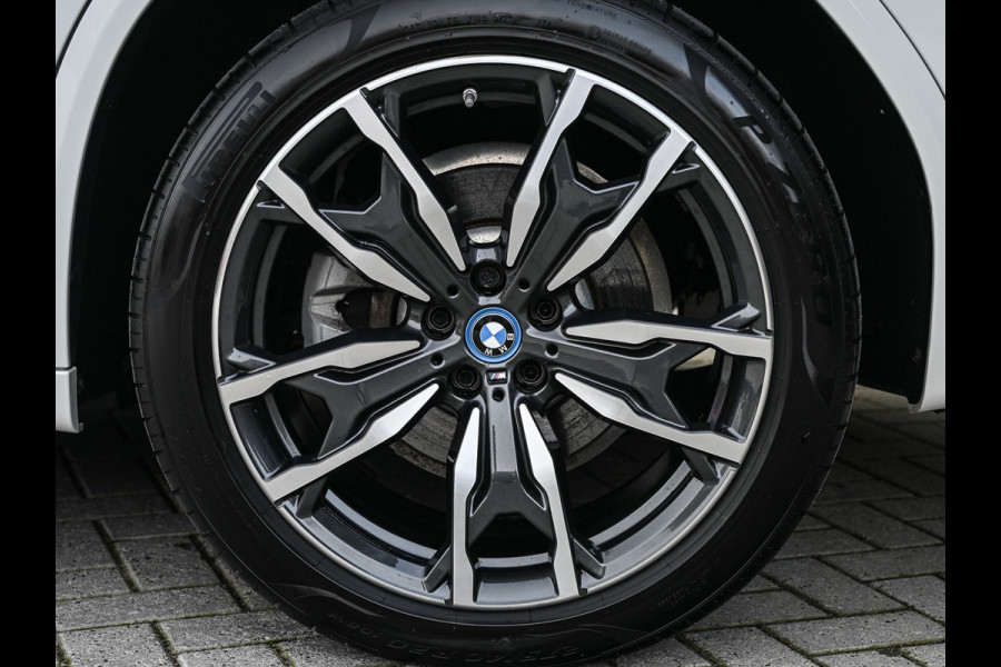 BMW X3 xDrive30e High Executive | PANORAMADAK | HEAD-UP | CAMERA | BLIS | STOELVERWARMING | BMW LASER | HIFI | AMBIANCE SFEER VERLICHTI