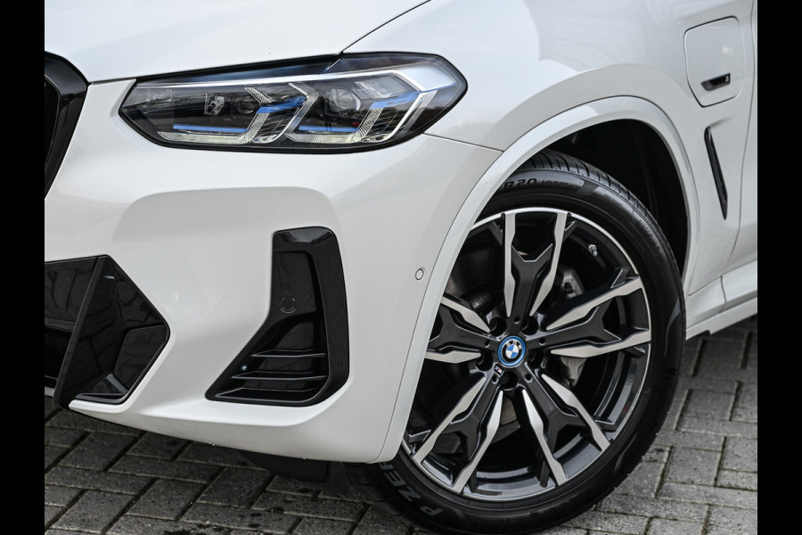 BMW X3 xDrive30e High Executive | PANORAMADAK | HEAD-UP | CAMERA | BLIS | STOELVERWARMING | BMW LASER | HIFI | AMBIANCE SFEER VERLICHTI