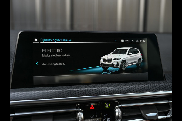 BMW X3 xDrive30e High Executive | PANORAMADAK | HEAD-UP | CAMERA | BLIS | STOELVERWARMING | BMW LASER | HIFI | AMBIANCE SFEER VERLICHTI