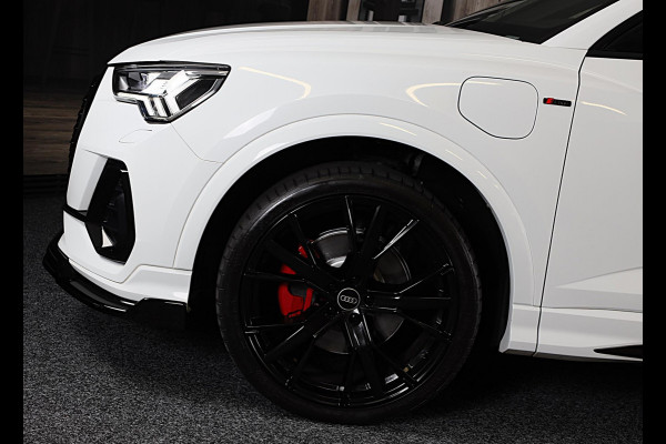 Audi Q3 Sportback 45 TFSI e S Line Competition / Aut / Memory / 360 Camera / Elek Stoelen / Acc / Pano / B & O / Matrix / 21 Inch