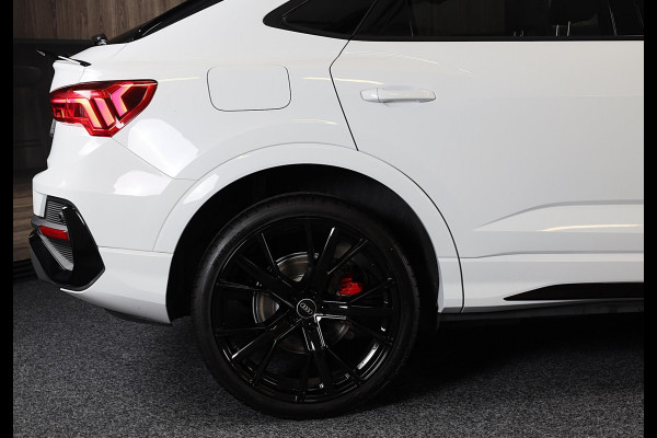 Audi Q3 Sportback 45 TFSI e S Line Competition / Aut / Memory / 360 Camera / Elek Stoelen / Acc / Pano / B & O / Matrix / 21 Inch