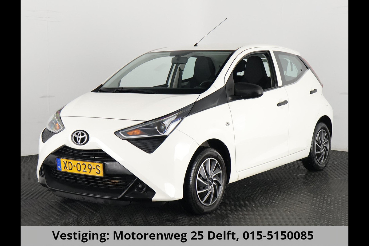 Toyota Aygo 1.0 X-FUN DESIGN 1e EIG. GARANTIE TOT 2029 BIJNA 2019. AIRCO .COMFORT PACK