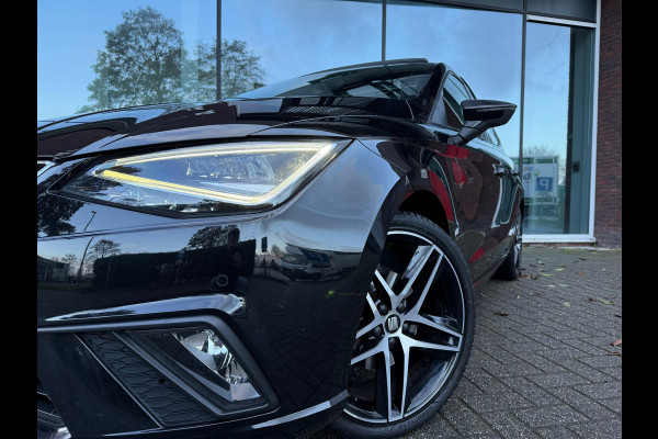 Seat Ibiza 1.0 TSI 116pk FR Business Intense Plus - Panodak - Alcantara - Navi - Climate - Org.NL