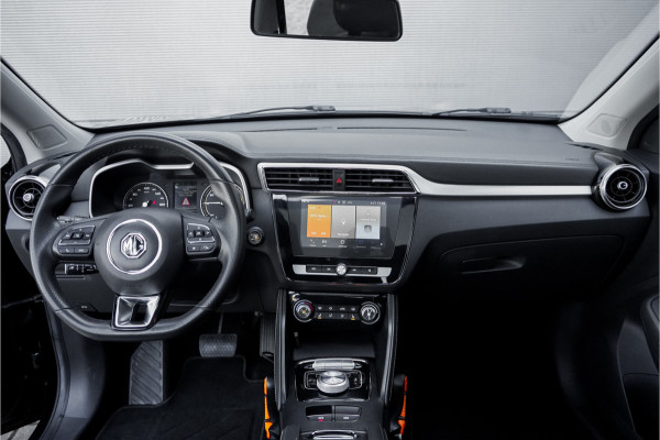 MG Mg Zs EV Luxury 45 kWh Pano ACC Leder Navi Camera