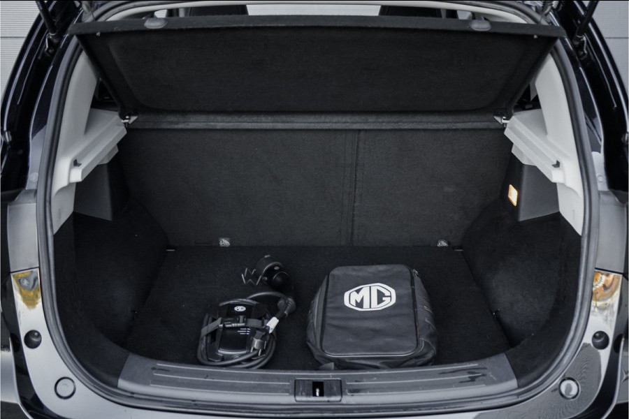 MG Mg Zs EV Luxury 45 kWh Pano ACC Leder Navi Camera