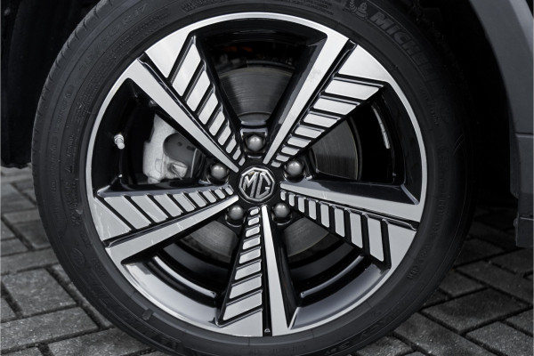 MG Mg Zs EV Luxury 45 kWh Pano ACC Leder Navi Camera