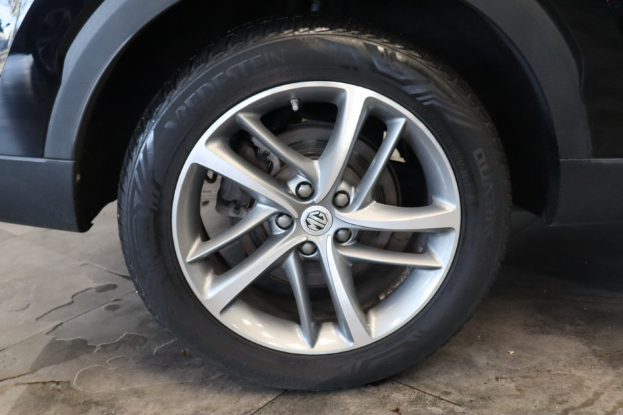 MG EHS 1.5 TGDI Luxury Pano ACC PDC 2 jaar garantie mogelijk (vraag naar de voorwaarden)