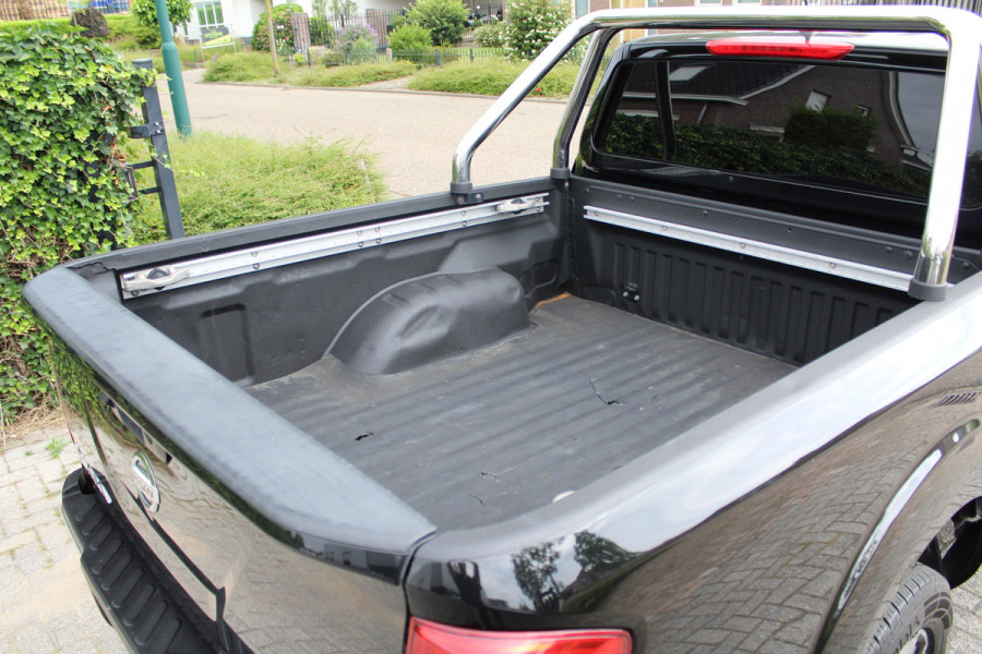 Nissan Navara Navara King Cab 2.3 dCi 165PK Euro6 4WD N-Connecta ✓ 3500KG trekgewicht ✓navigatie ✓camera ✓ 4x4