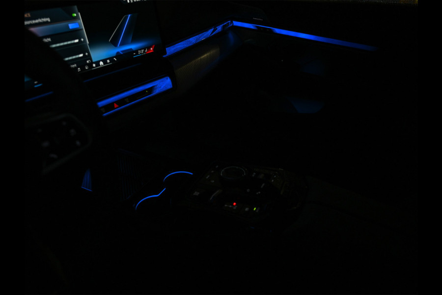 BMW 5 Serie Touring 530e XDRIVE | SHADOW LINE | M-SPORT | COMFORT ACCESS | ACTIVE CRUISE | BOWERS & WILKINS | 360 CAMERA | STUUR- EN STOELVE