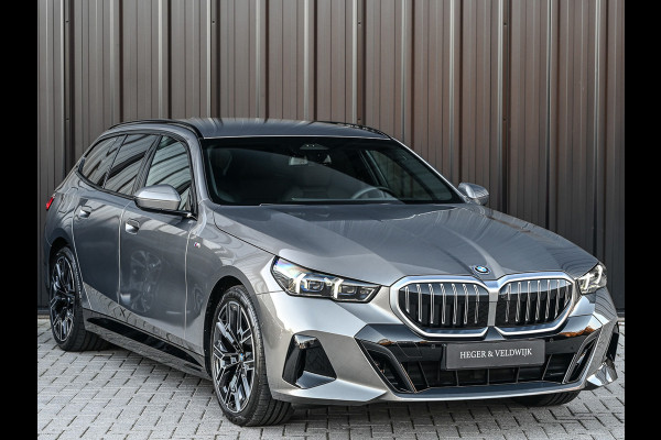 BMW 5 Serie Touring 530e XDRIVE | SHADOW LINE | M-SPORT | COMFORT ACCESS | ACTIVE CRUISE | BOWERS & WILKINS | 360 CAMERA | STUUR- EN STOELVE