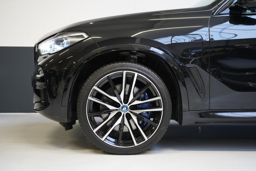 BMW X5 xDrive45e High Executive | Panoramadak | Head-Up | Laserlicht | Leder | Memory | Luchtvering