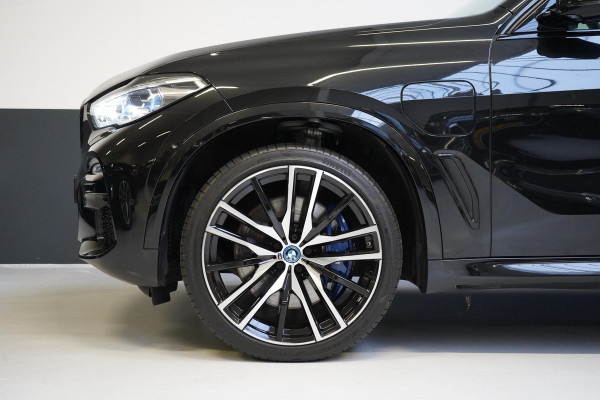 BMW X5 xDrive45e High Executive | Panoramadak | Head-Up | Laserlicht | Leder | Memory | Luchtvering