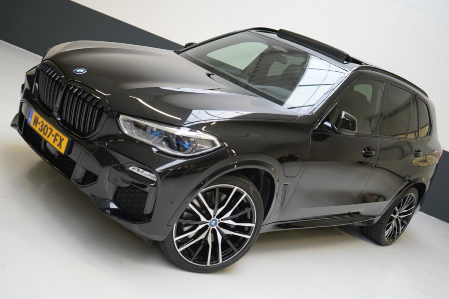 BMW X5 xDrive45e High Executive | Panoramadak | Head-Up | Laserlicht | Leder | Memory | Luchtvering
