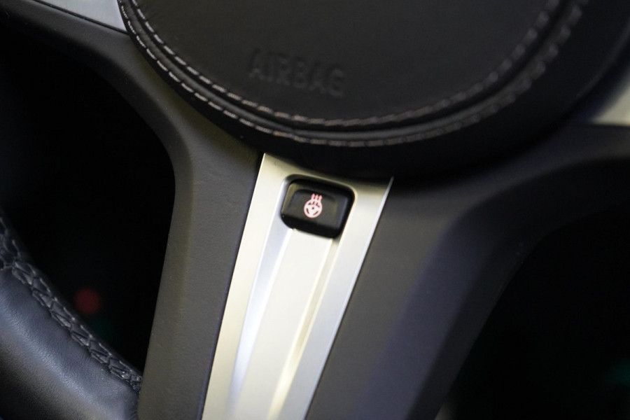 BMW X5 xDrive45e High Executive | Panoramadak | Head-Up | Laserlicht | Leder | Memory | Luchtvering