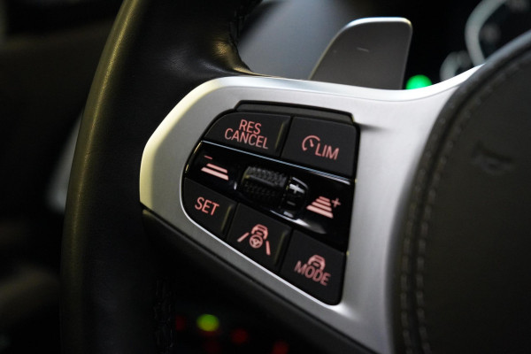 BMW X5 xDrive45e High Executive | Panoramadak | Head-Up | Laserlicht | Leder | Memory | Luchtvering