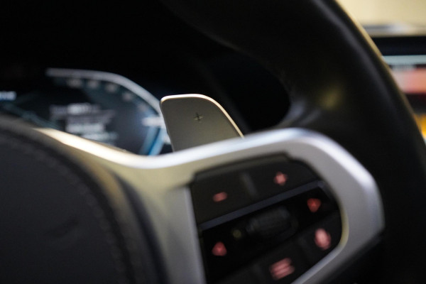 BMW X5 xDrive45e High Executive | Panoramadak | Head-Up | Laserlicht | Leder | Memory | Luchtvering