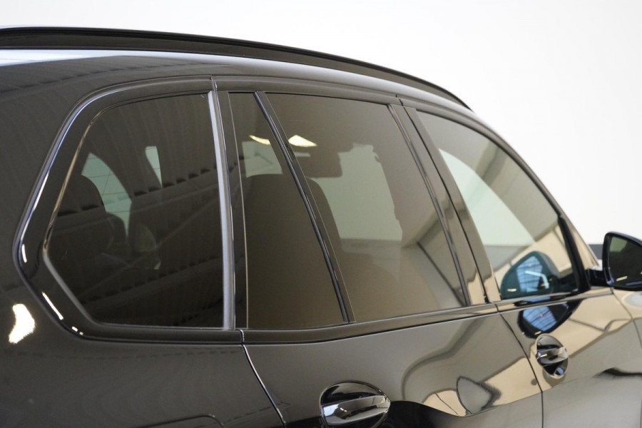 BMW X5 xDrive45e High Executive | Panoramadak | Head-Up | Laserlicht | Leder | Memory | Luchtvering
