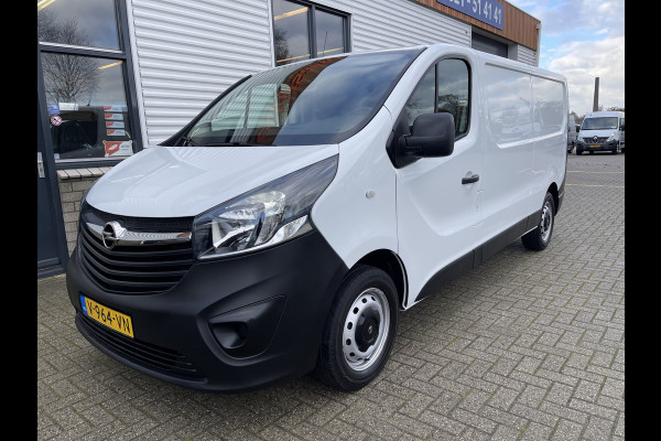 Opel Vivaro 1.6 CDTI L2H1 Edition / vaste prijs rijklaar € 11.950 ex btw / euro 6 / bpm vrij / airco / cruise control / navigatie / bijrijdersbank / parkeersensoren achter