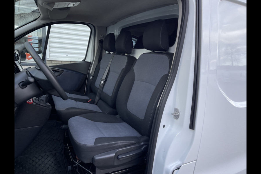 Opel Vivaro 1.6 CDTI L2H1 Edition / vaste prijs rijklaar € 11.950 ex btw / euro 6 / bpm vrij / airco / cruise control / navigatie / bijrijdersbank / parkeersensoren achter