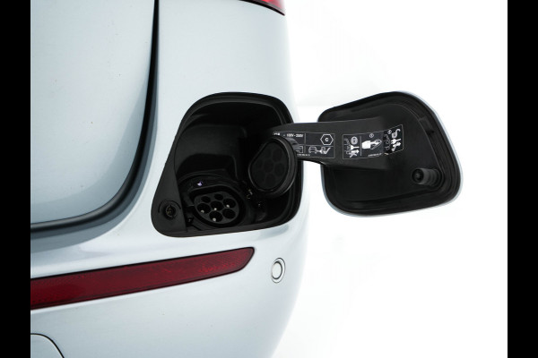 Mercedes-Benz E-Klasse Estate 300 de Luxury Line ( Plug-in ) (INCL-BTW) Aut. *LEATHER | FULL-LED | WIDESCREEN-COCKPIT | BLIND-SPOT | AMBIENT-LIGHT | HEATED-SPORTSEATS | CAMERA | DAB+ | NAVI-FULLMAP | PDC | ADAPTIVE-CRUISE | ECC | 18''ALU*