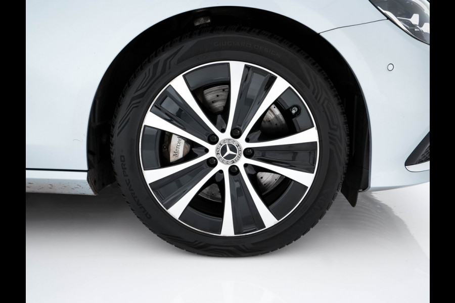 Mercedes-Benz E-Klasse Estate 300 de Luxury Line ( Plug-in ) (INCL-BTW) Aut. *LEATHER | FULL-LED | WIDESCREEN-COCKPIT | BLIND-SPOT | AMBIENT-LIGHT | HEATED-SPORTSEATS | CAMERA | DAB+ | NAVI-FULLMAP | PDC | ADAPTIVE-CRUISE | ECC | 18''ALU*