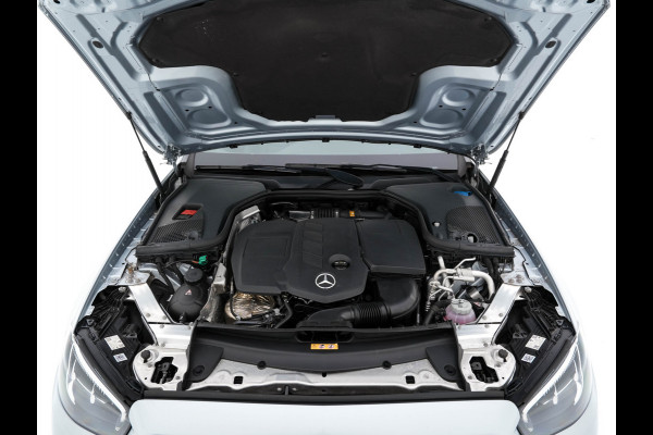 Mercedes-Benz E-Klasse Estate 300 de Luxury Line ( Plug-in ) (INCL-BTW) Aut. *LEATHER | FULL-LED | WIDESCREEN-COCKPIT | BLIND-SPOT | AMBIENT-LIGHT | HEATED-SPORTSEATS | CAMERA | DAB+ | NAVI-FULLMAP | PDC | ADAPTIVE-CRUISE | ECC | 18''ALU*