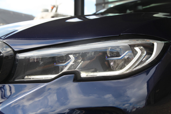 BMW 3-serie 330e M Sport |Tanzanite Blue | Laser | Trekhaak | Head-Up