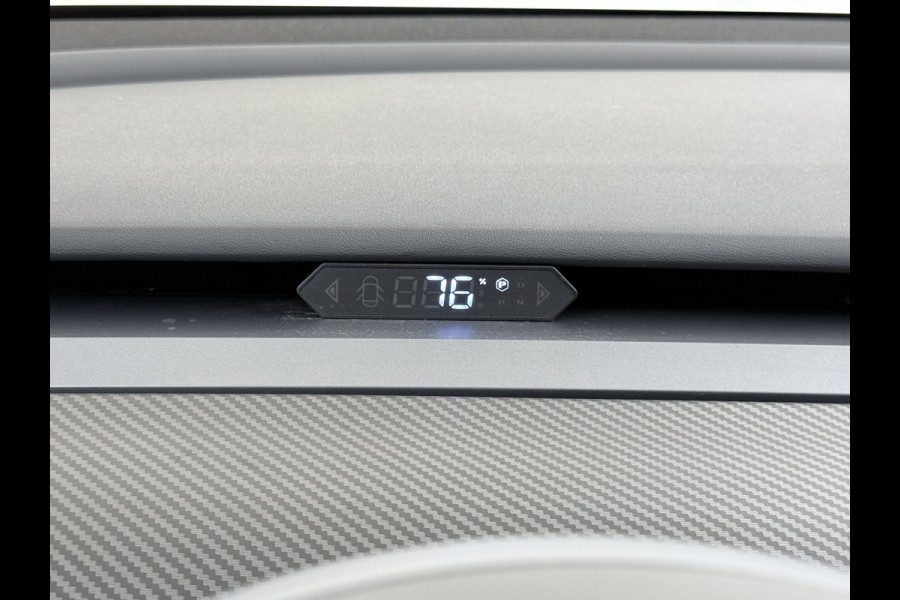 Tesla Model Y RWD 60kWh LFP-Accu S.O.H. 96% Trekhaak Warmtepomp Lmv 20" Ambient Interieur Verlichting Adap.Cruise Navi Ecc Camera's Panoramada Autopilot Stoel+Stuur+Achterbank Verwarming Elek.Achterklep Dodehoek detector Draadloze telefoonlader Origineel Nederlandse Auto 1.600KG Trekgewicht