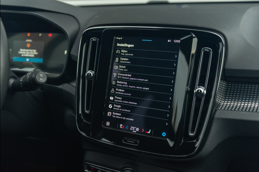 Volvo XC40 Recharge Twin Aut. Plus Leder ACC 408pk