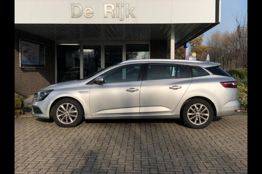 Renault MEGANE Estate 1.3 TCe Limited | Groot Navi, Camera, Cruise, Clima, DAB, Trekhaak | Goed onderhouden |