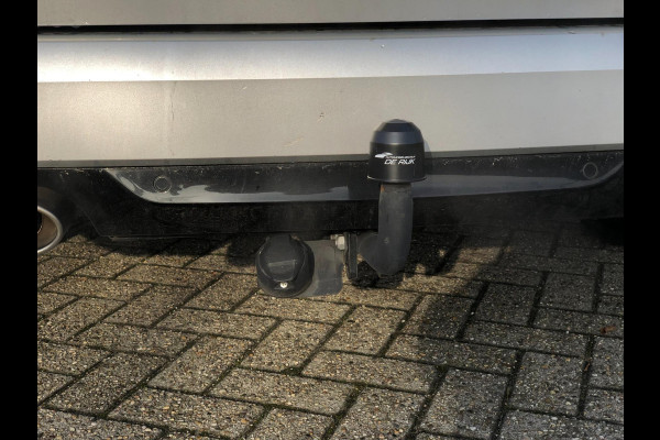 Renault MEGANE Estate 1.3 TCe Limited | Groot Navi, Camera, Cruise, Clima, DAB, Trekhaak | Goed onderhouden |