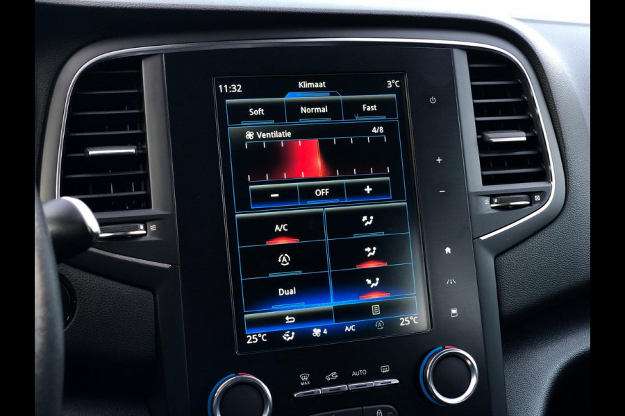 Renault MEGANE Estate 1.3 TCe Limited | Groot Navi, Camera, Cruise, Clima, DAB, Trekhaak | Goed onderhouden |