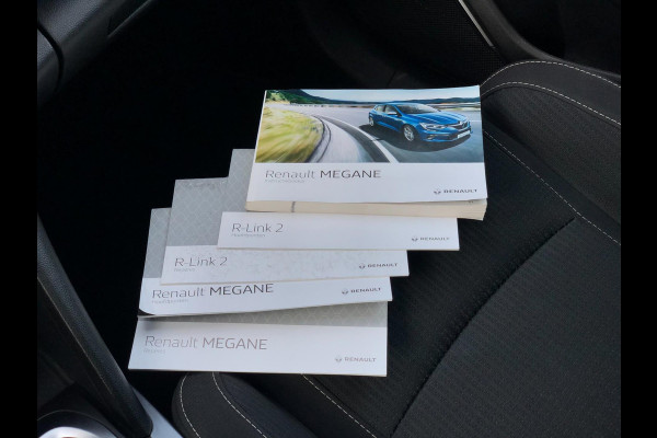 Renault MEGANE Estate 1.3 TCe Limited | Groot Navi, Camera, Cruise, Clima, DAB, Trekhaak | Goed onderhouden |