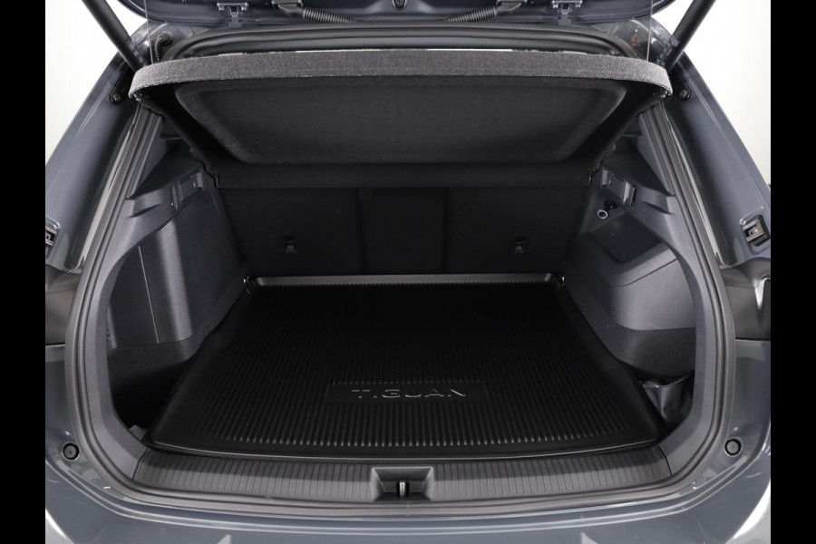 Volkswagen Tiguan R-Line Edition 1.5 eHybrid 200 kW / 272 PK SUV 6 v