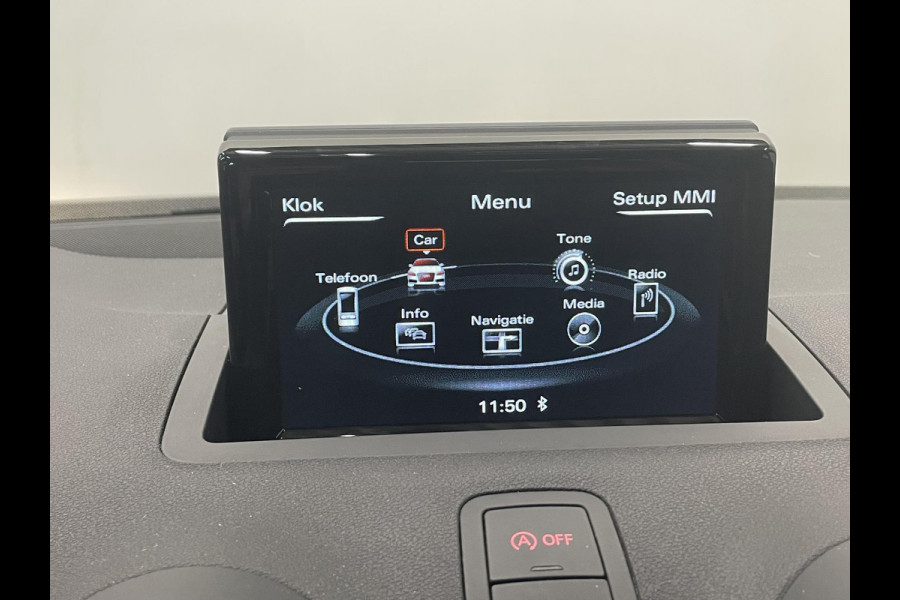 Audi A1 Sportback 1.0 TFSI 5 Deurs Navigatie Parkeersensoren voor+achter Clima Bluetooth Cruise Control Afwijkende dakkleur  Nette auto!
