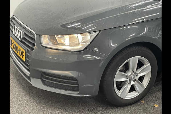 Audi A1 Sportback 1.0 TFSI 5 Deurs Navigatie Parkeersensoren voor+achter Clima Bluetooth Cruise Control Afwijkende dakkleur  Nette auto!
