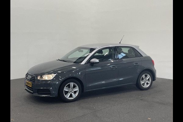 Audi A1 Sportback 1.0 TFSI 5 Deurs Navigatie Parkeersensoren voor+achter Clima Bluetooth Cruise Control Afwijkende dakkleur  Nette auto!