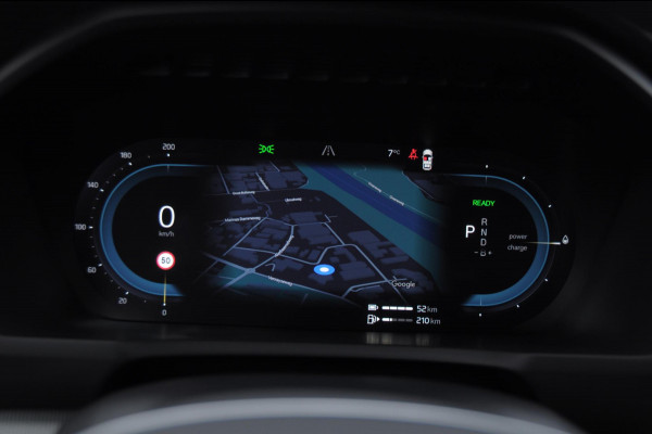 Volvo XC90 T8 455PK Long range Recharge AWD Ultimate Bright Google infotaiment/ Adaptieve cruise control/ Bowers en Wilkins/ Panoramadak/ Luchtvering/ 22” velgen/ BLIS/ Trekhaak/ Stoel en stuurwielverwarming/ Parkeersensoren met 360 Camera/ Elektrische stoelen met geheugen/ Apple carplay/ Keyless entry/ Head up display