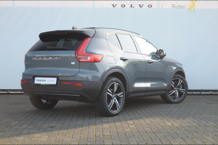 Volvo XC40 T5 262PK Automaat Recharge R-Design Gereserveerd