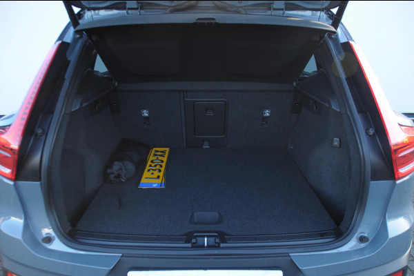 Volvo XC40 T5 262PK Automaat Recharge R-Design Gereserveerd
